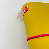 AMI - Yellow + 2 vintage charms (A6)