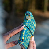 AMI - Croc Blue + 3 charms (A6)