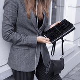 AMI journal - Black Croc Shine