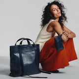 NOVA Large - Signature - Navy Blue